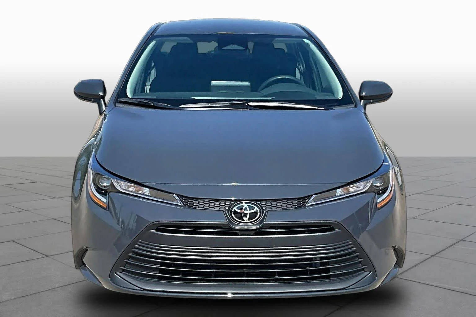 Used 2026 Underground Toyota LE image 4
