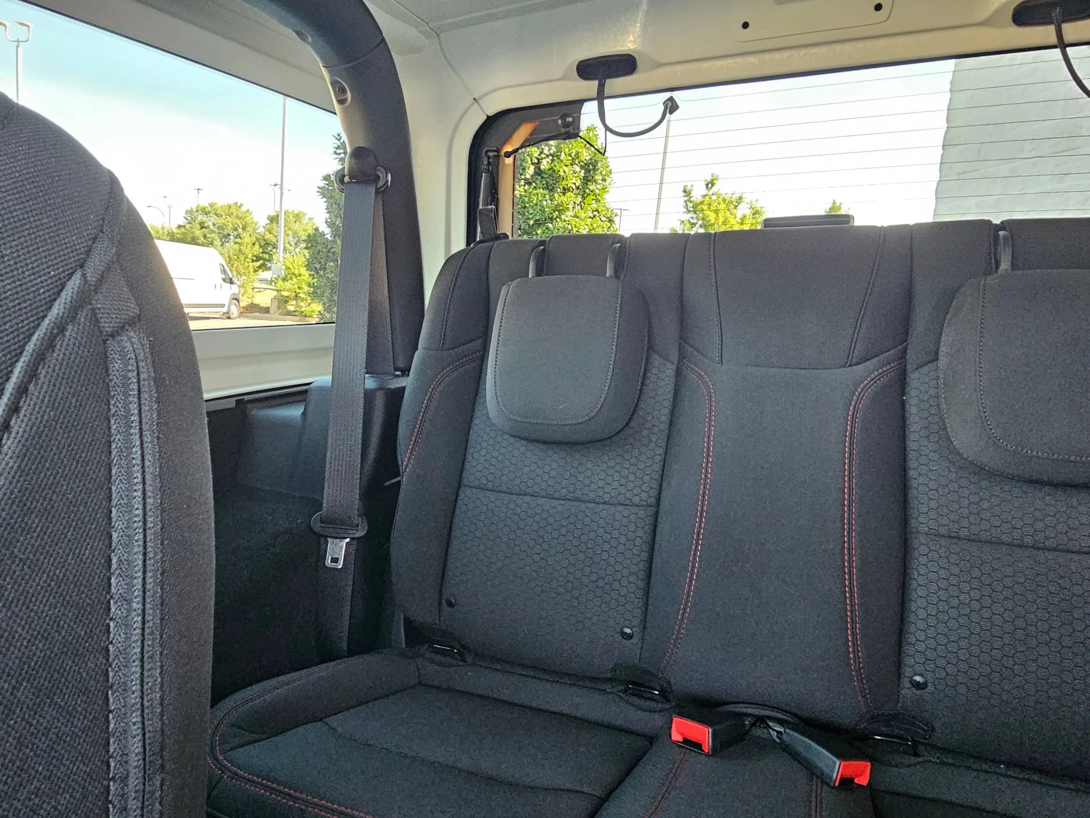 Used 2023 Earl Clearcoat Jeep Rubicon image 23