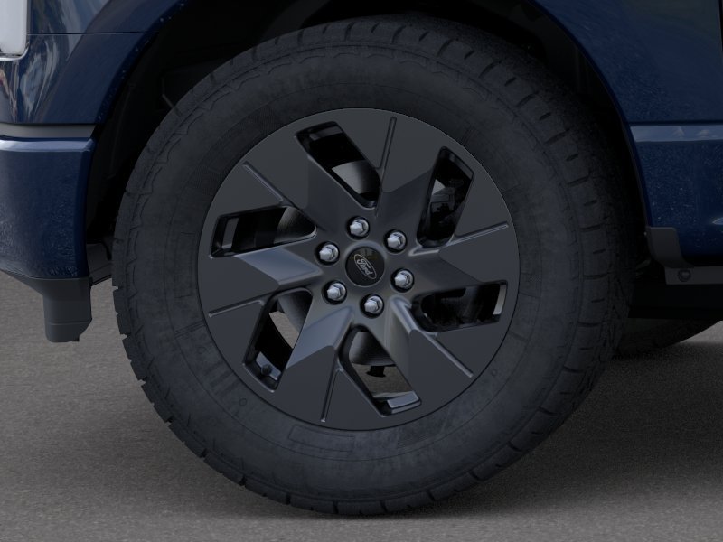 2025 Ford F-150 Lightning Flash - Photo 19