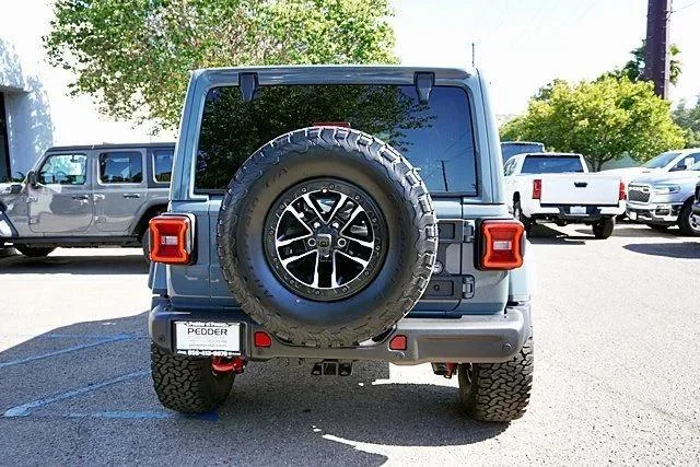 New 2026 Anvil Clear-Coat Exterior Paint Jeep Rubicon image 11