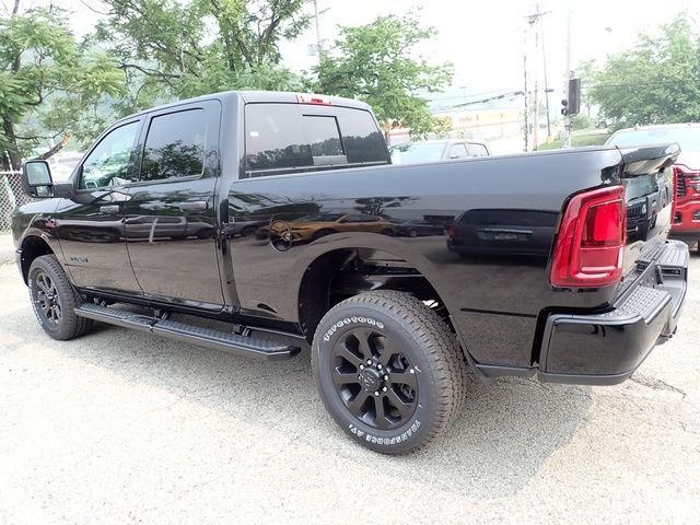 New 2026 Diamond Black Crystal Pearl-Coat Exterior Paint RAM Big Horn image 3