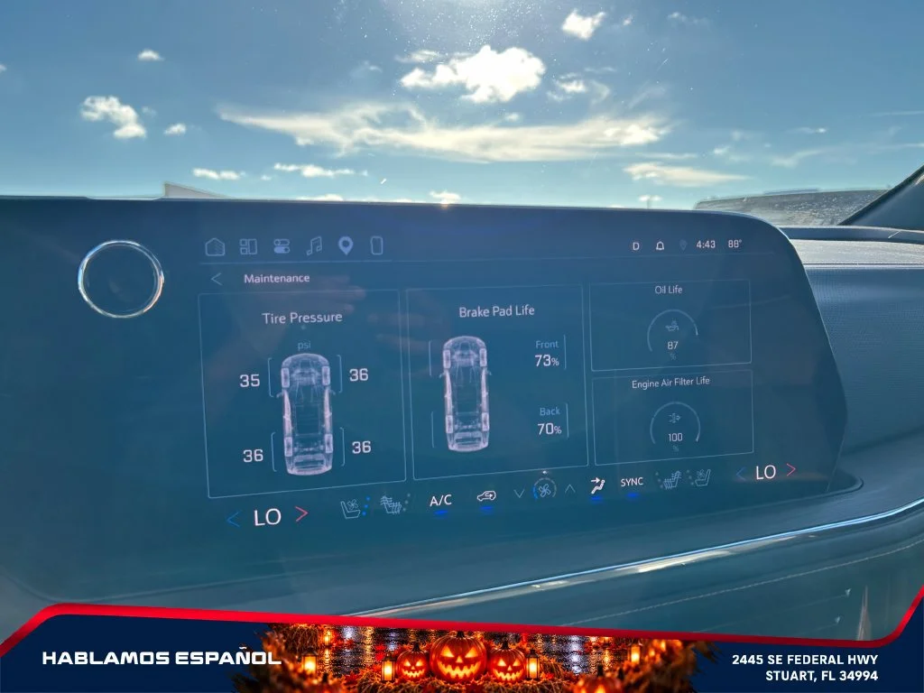 Used 2025 Dark Ash Metallic Chevrolet Premier image 31