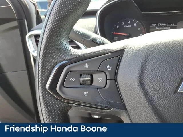 Used 2023 White Chevrolet LT image 19