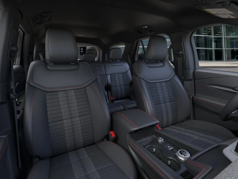 New 2026 Space White Metallic Ford ST-Line image 72