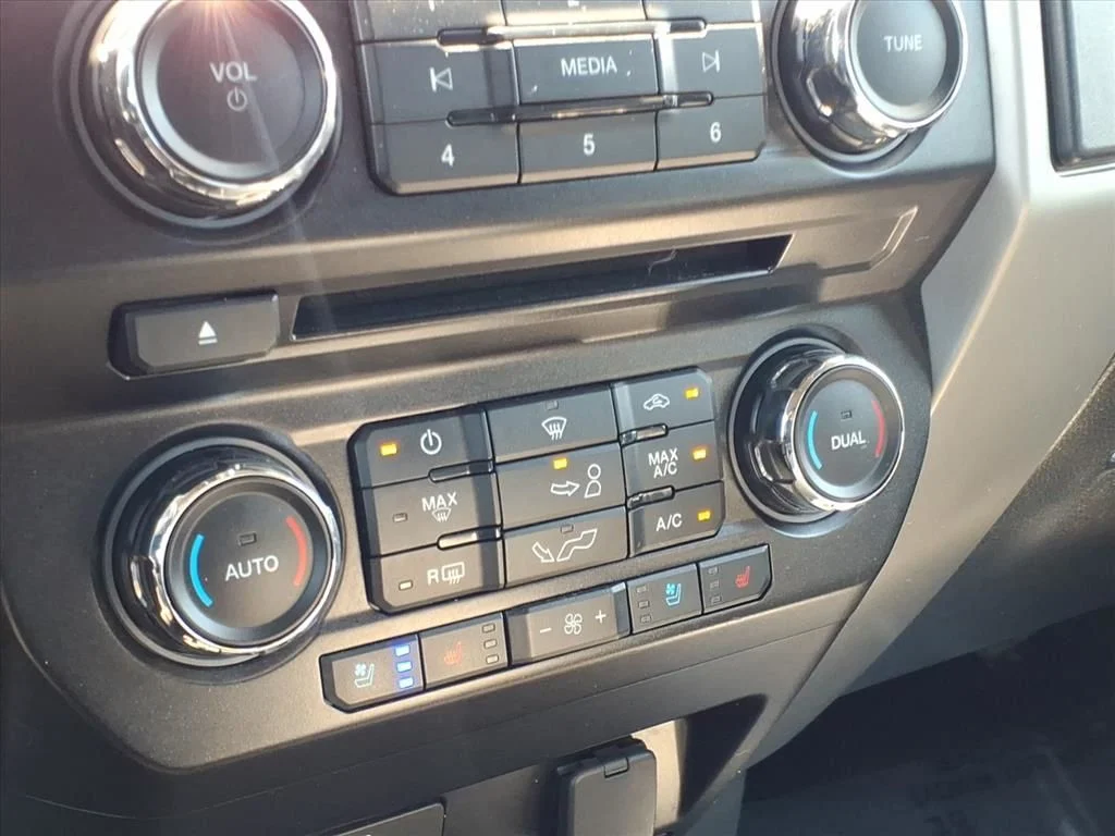 Used 2018 Red Ford Lariat image 6