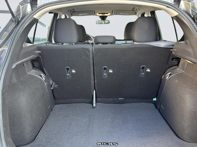 Used 2023 Gray Nissan S image 24