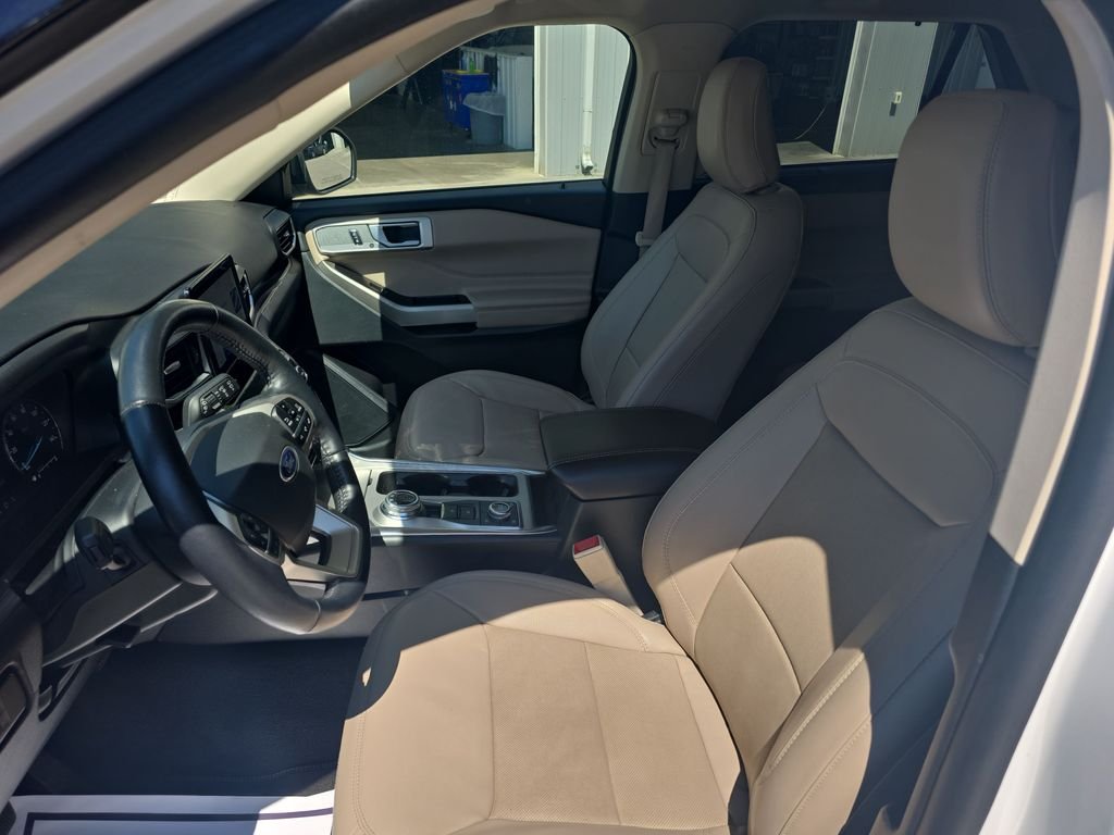 2023 Ford Explorer Limited - Photo 15