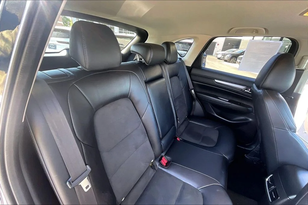 Used 2019 Blue Mazda Touring image 26
