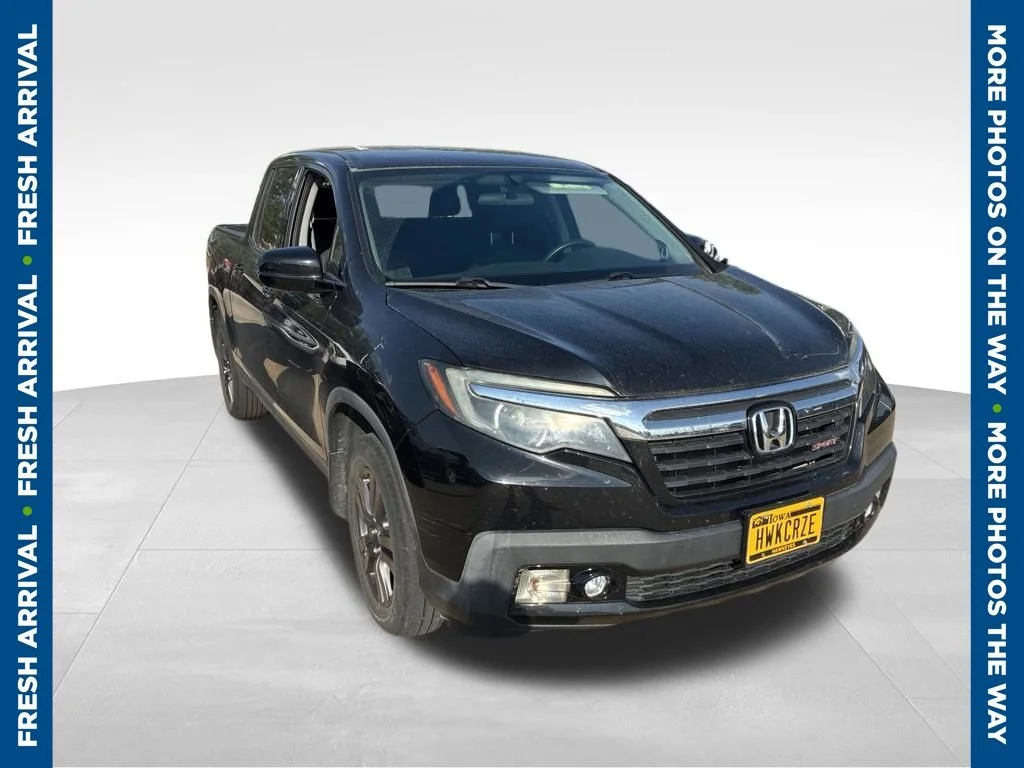 Used 2017  Honda Sport image 1