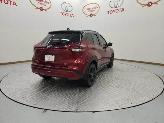 Used 2023 Red Nissan SR image 8