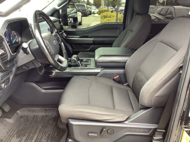 Used 2022 Black Metallic Ford XLT image 9