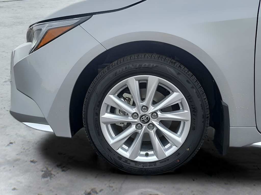 2026 Toyota Corolla XLE - Photo 23