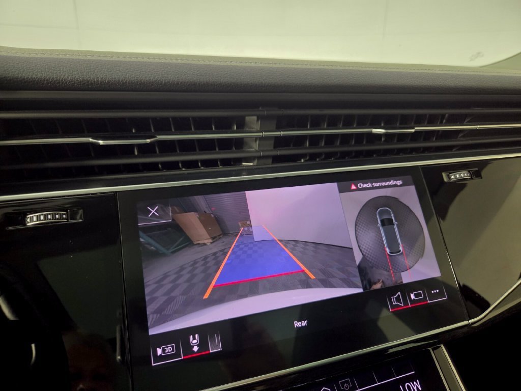 2023 Audi Q7 Premium Plus - Photo 11