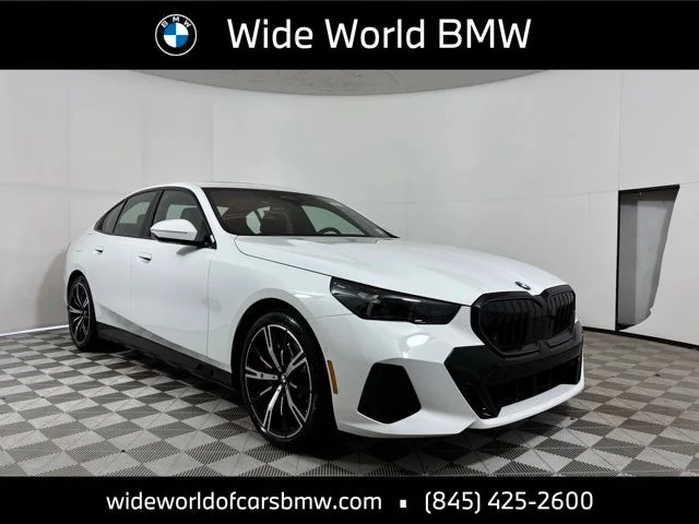 2027 BMW 5 Series 530i xDrive Sedan's photo
