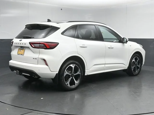 Certified Used 2023 Star White Ford ST-Line Elite image 7