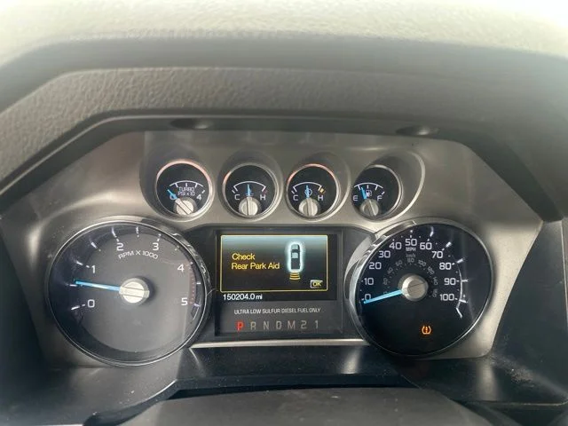 Used 2014 Oxford White Ford Lariat image 21