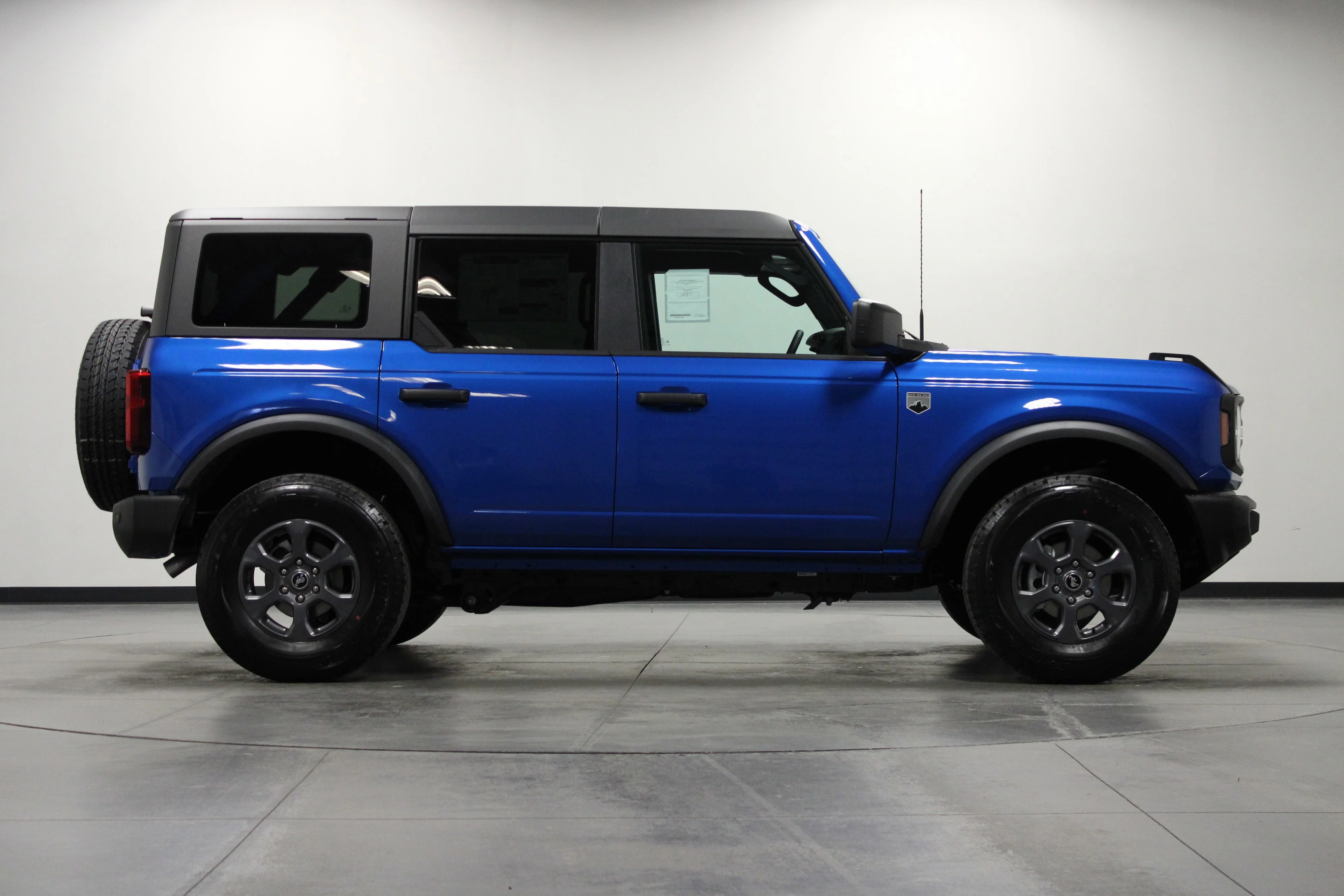 New 2026 Velocity Blue Metallic Ford Big Bend® image 3