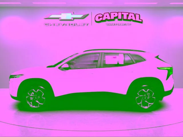 Used 2025 White Chevrolet LT image 2
