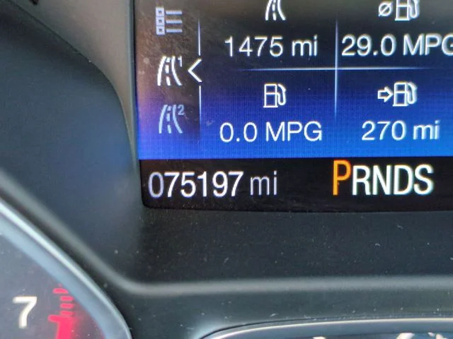 Used 2017 Gold Ford SE image 19