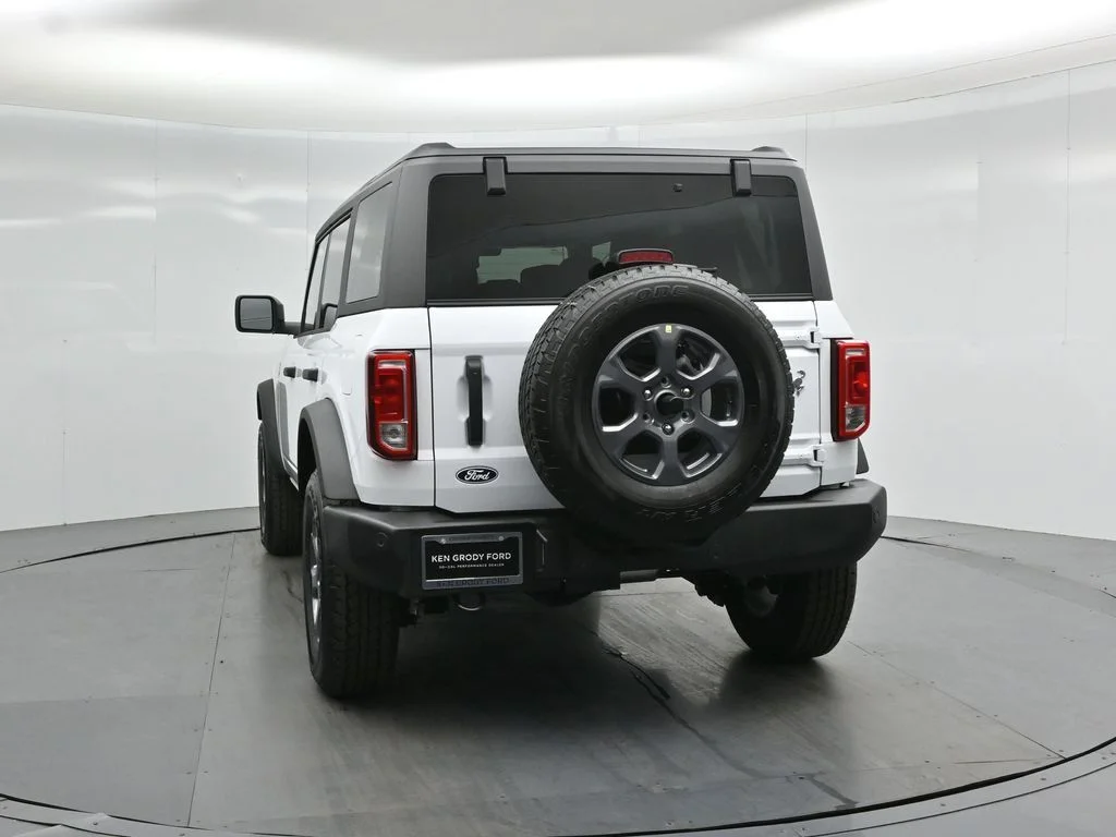 New 2026 White Ford Big Bend image 26