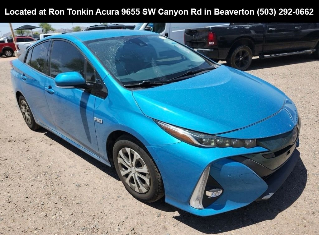 Used 2018 Blue Magnetism Toyota Advanced image 1