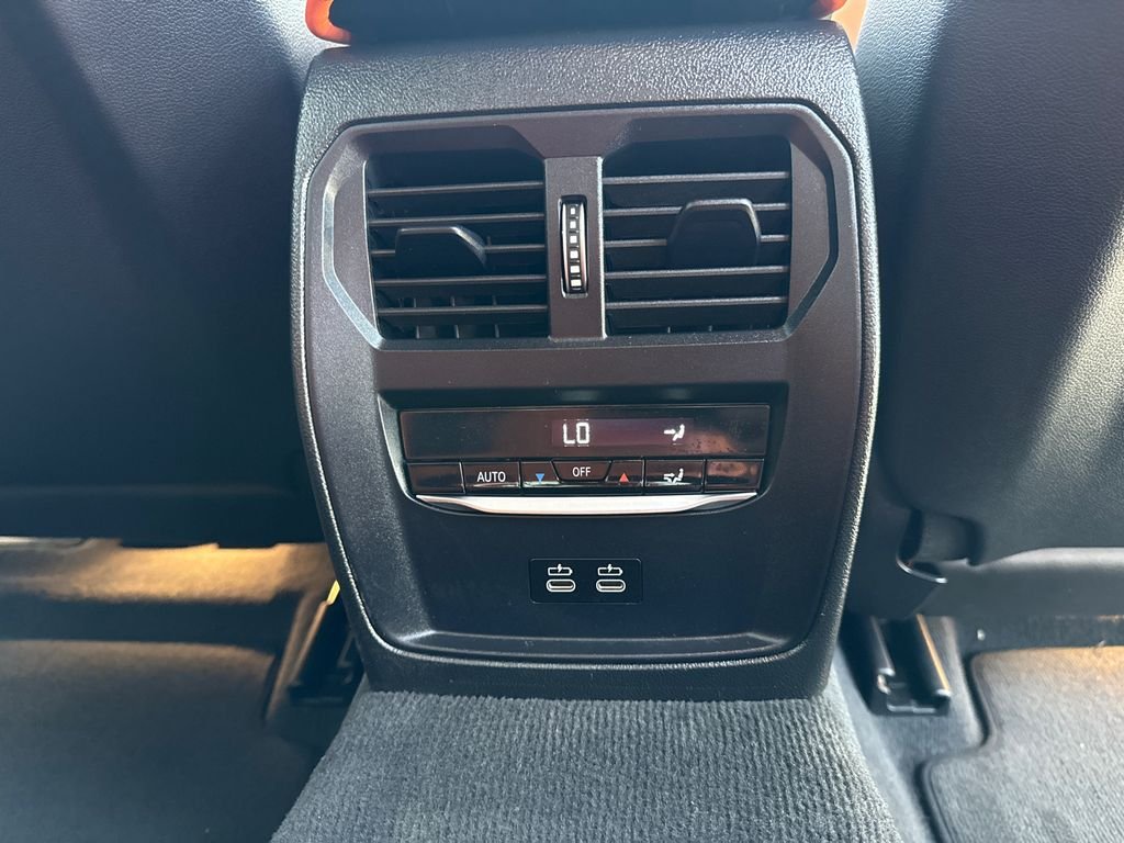Used 2024 Green BMW Base image 15