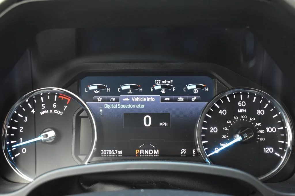 Used 2020 Agate Black Metallic Ford XLT image 11