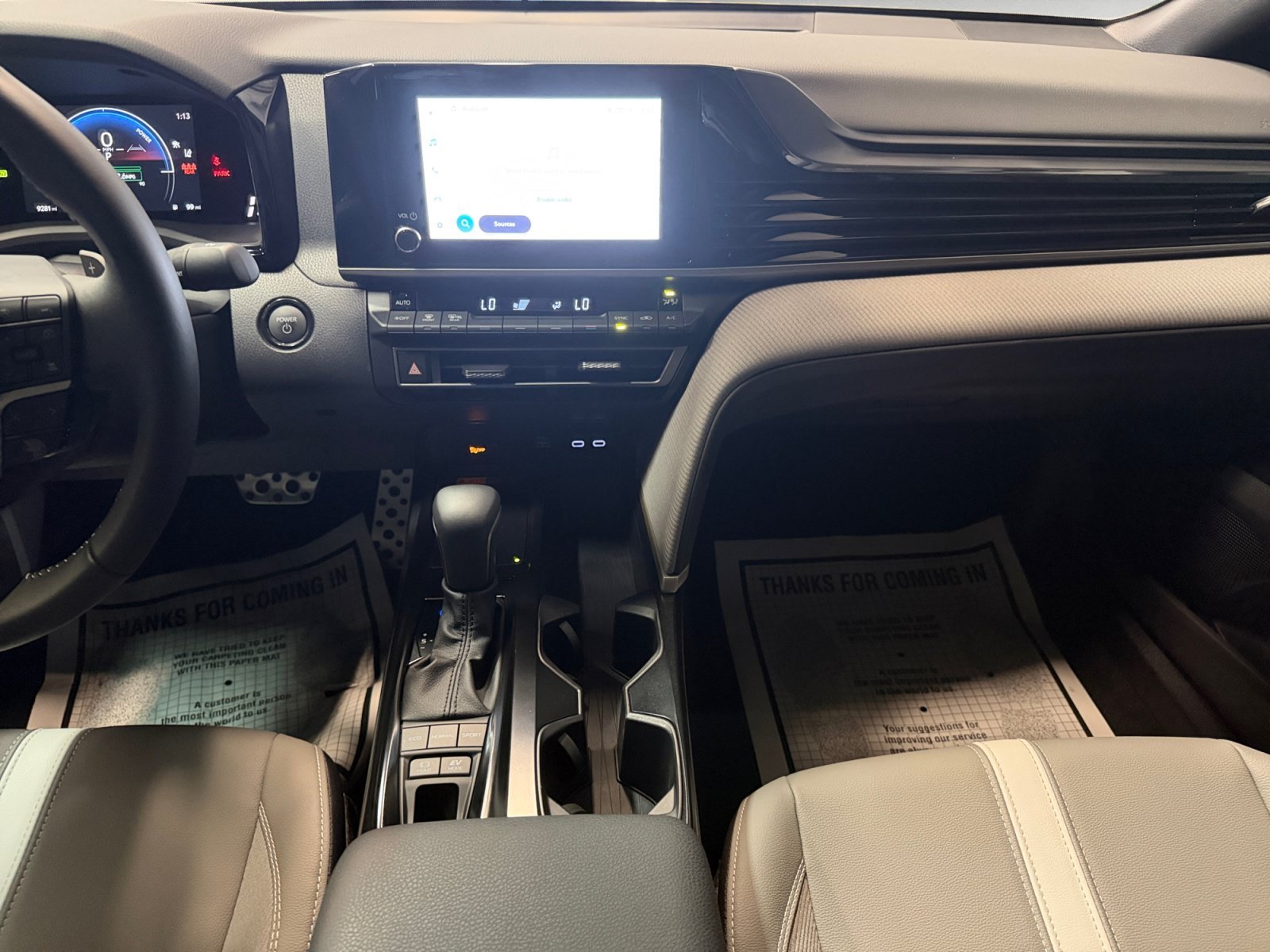 Used 2026 Ice Cap Toyota SE image 12