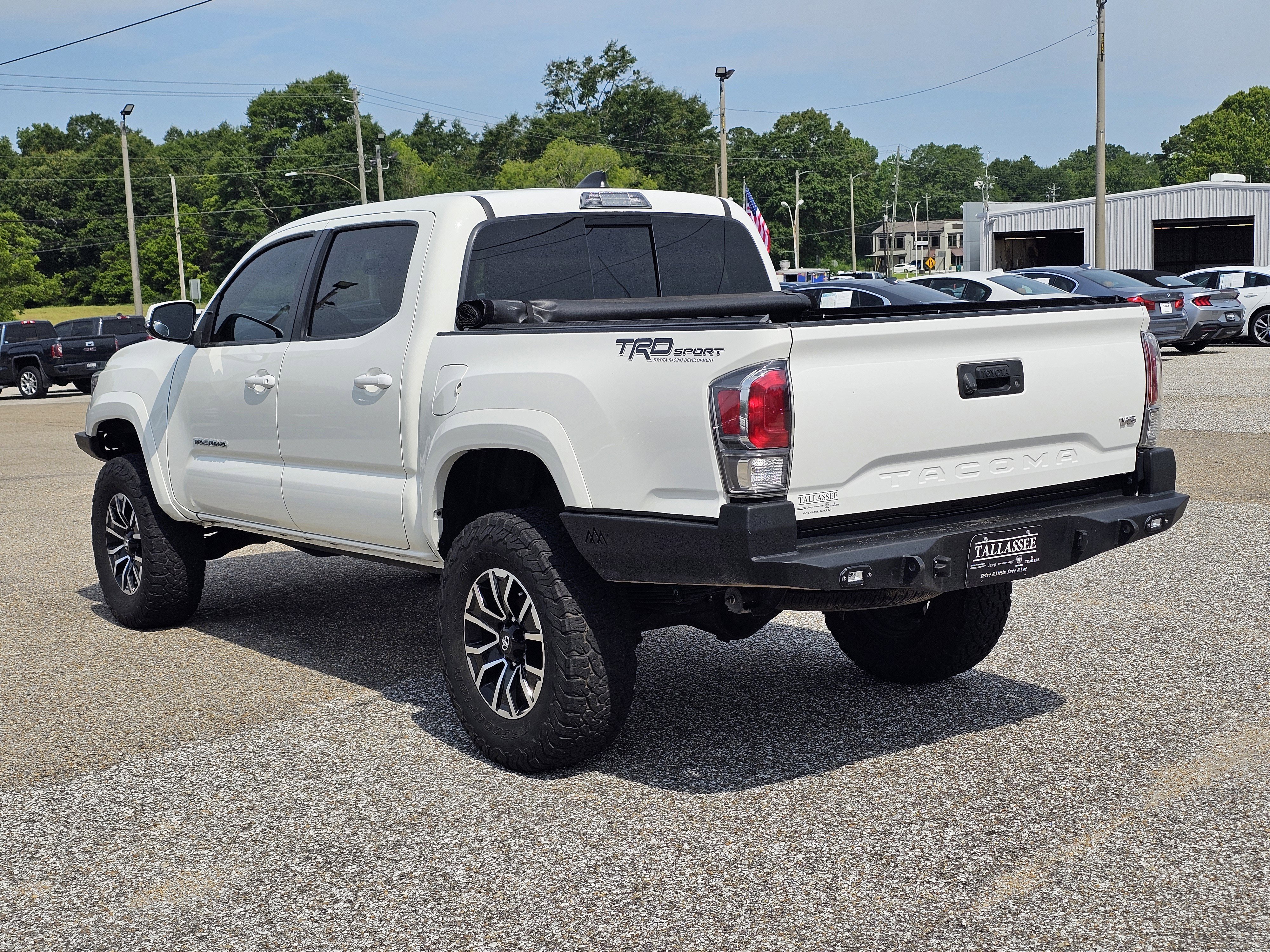 2023 Toyota Tacoma TRD Sport - Photo 12
