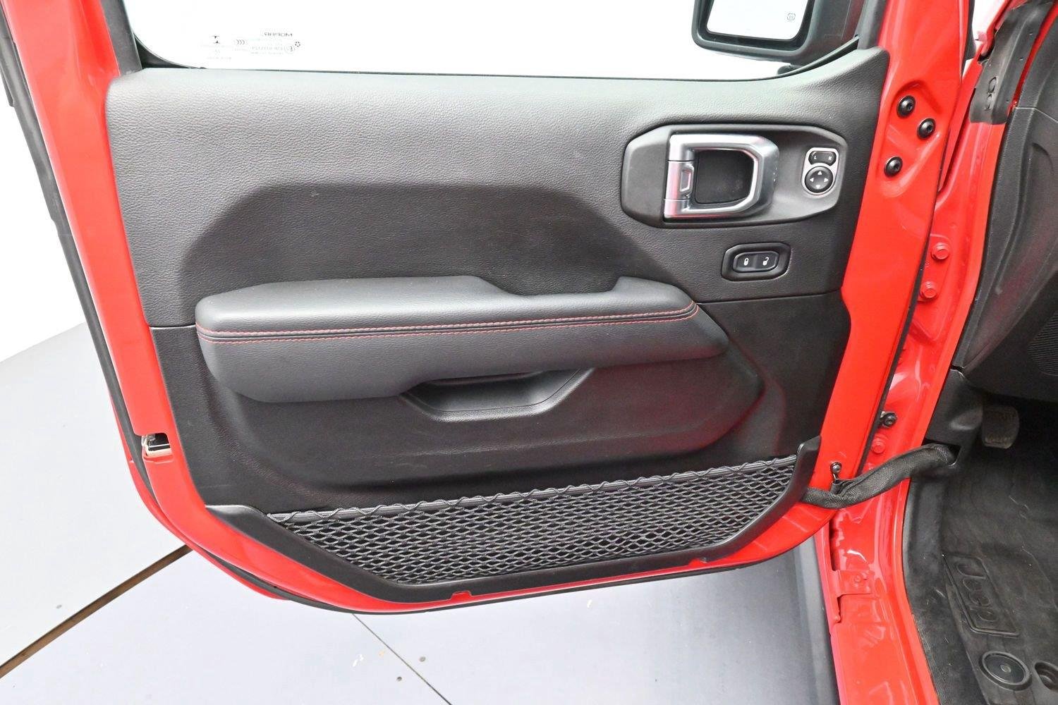 Used 2023 Firecracker Red Clearcoat Jeep Rubicon image 11