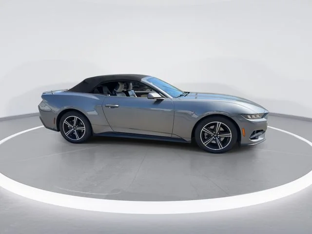 Used 2024 Gray Ford EcoBoost Premium image 9