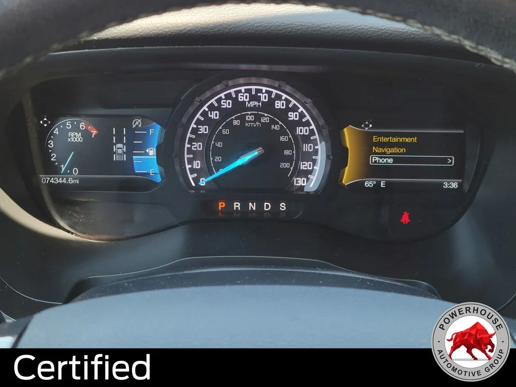 Used 2021 White Ford Lariat image 34