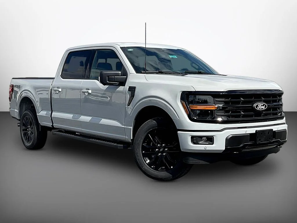 New 2026 Avalanche Ford XLT image 1