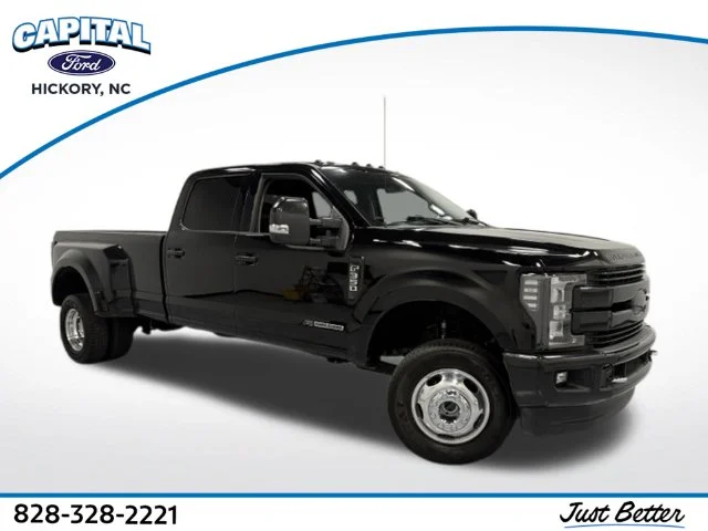 Used 2017 Black Ford Lariat image 1