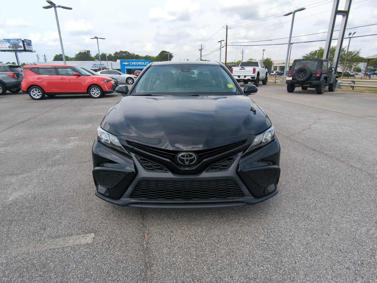 Used 2022 Black Toyota SE image 8