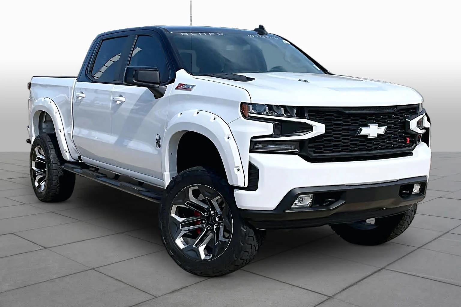 Used 2022 Summit White Chevrolet RST image 2