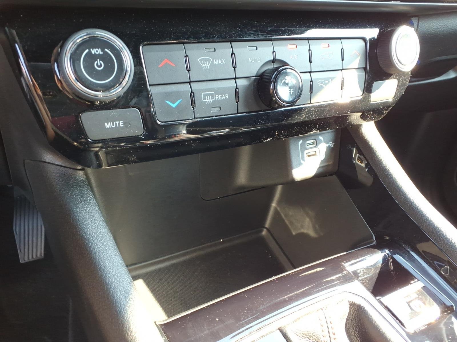 2025 Jeep Compass Trailhawk - Photo 8