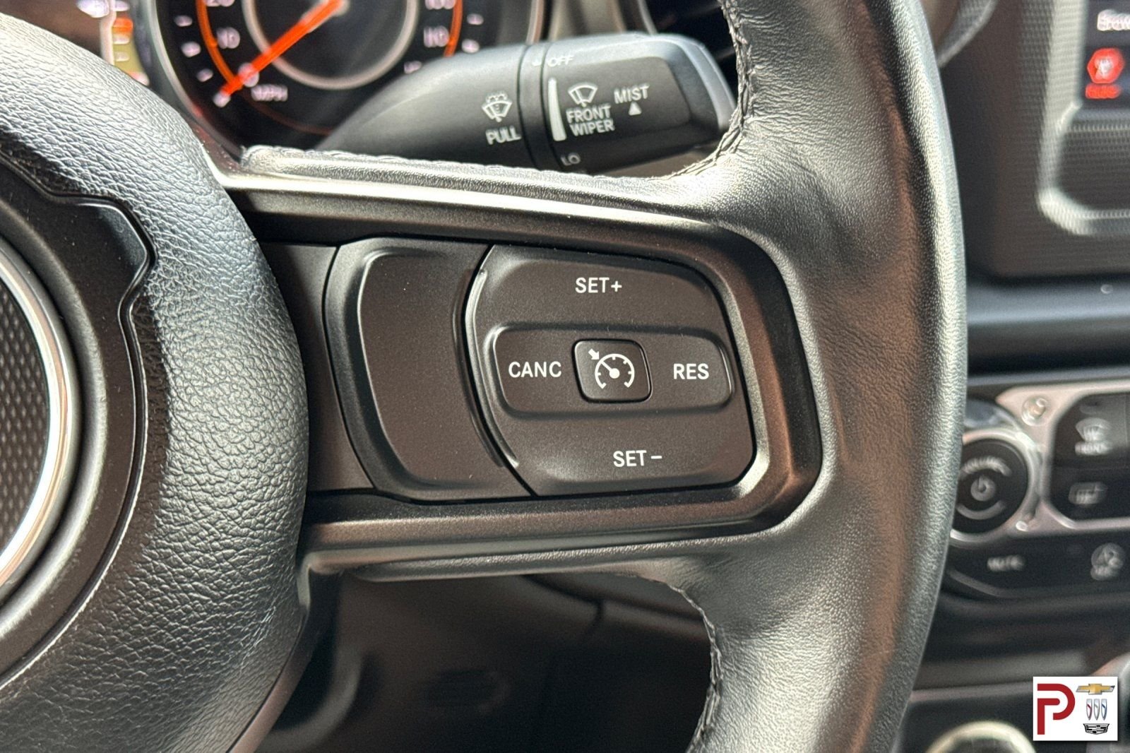 Used 2019 Silver Jeep Unlimited Sport S image 29