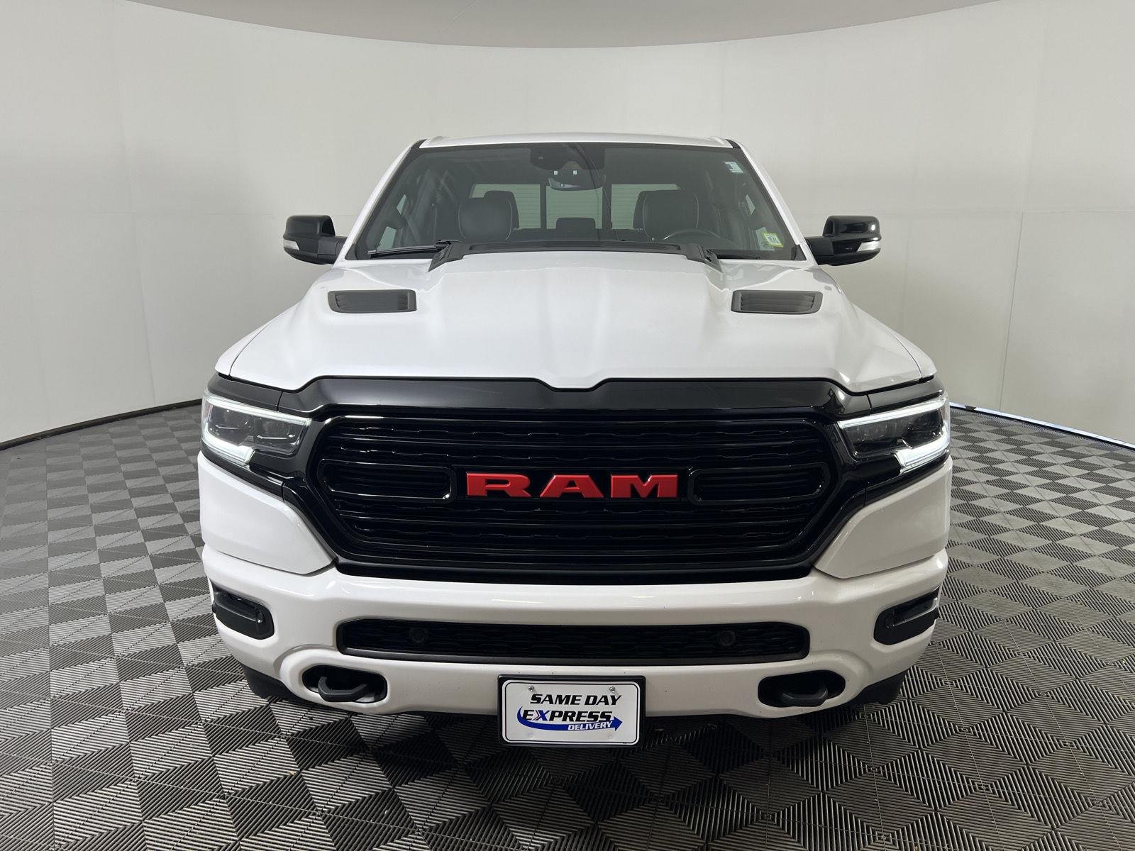 Used 2022 Ivory White Tri-Coat Pearlcoat Ram Limited image 8