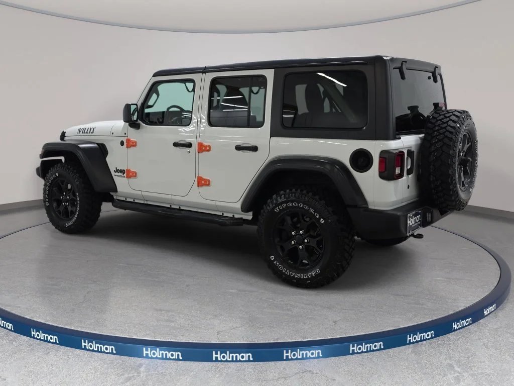 Used 2020 Bright White Clearcoat Jeep Unlimited Sport image 8