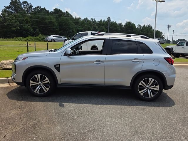 Used 2021  Mitsubishi 2.0 ES image 4