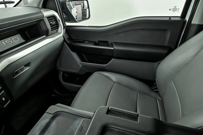 Used 2022 Oxford White Ford XL image 24