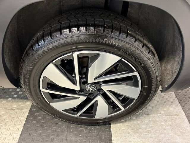 Certified Used 2024 White Volkswagen 2.0T SE w/Technology image 16