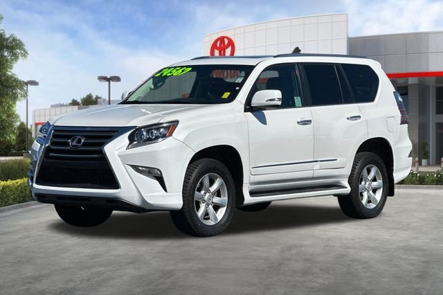 Used 2017  Lexus 460 image 9