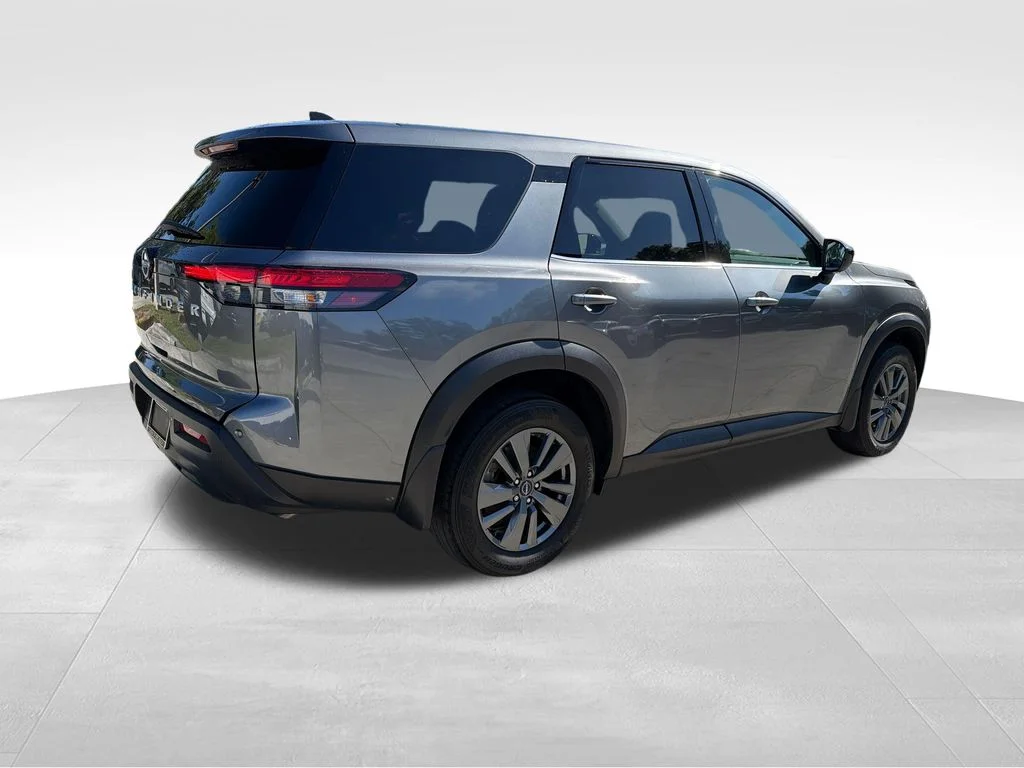 2024 Nissan Pathfinder S - Photo 12