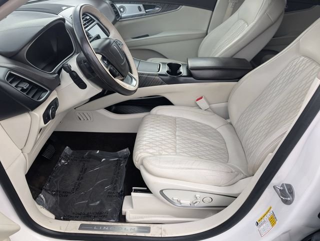 Used 2019 White Lincoln Black Label image 11