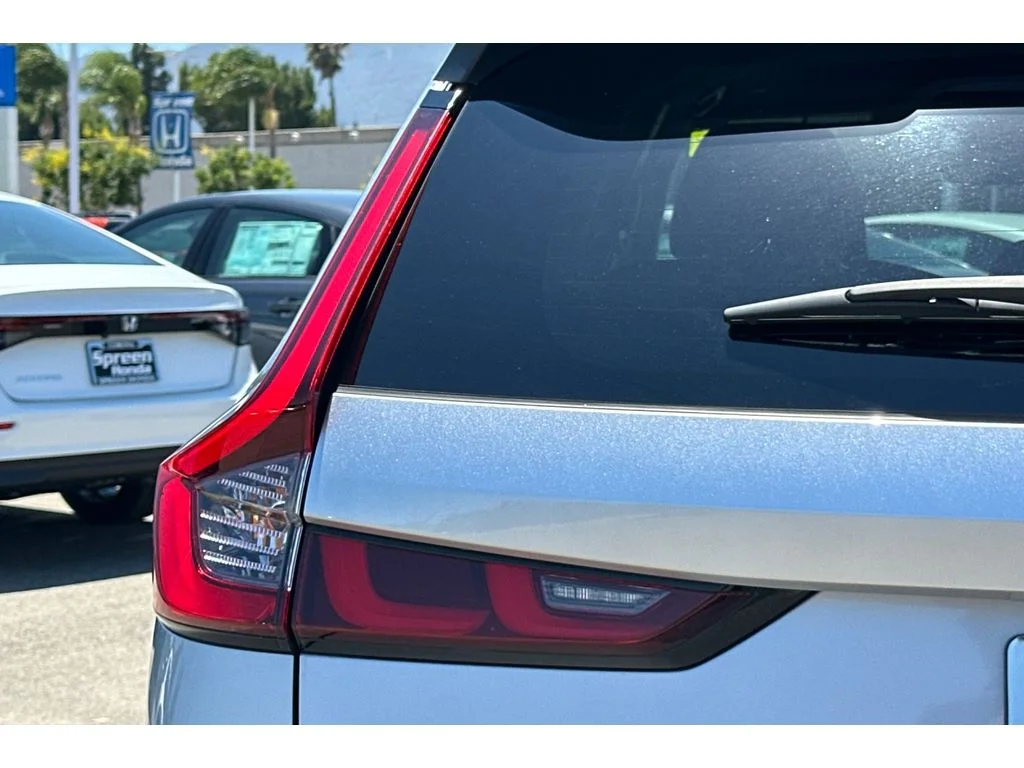 Used 2026 Solar Silver Metallic Honda Sport-L image 50