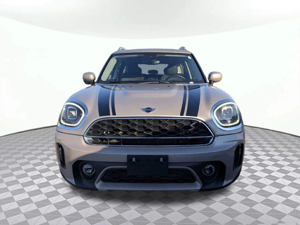 Certified Used 2024 Gray Metallic MINI Signature image 7