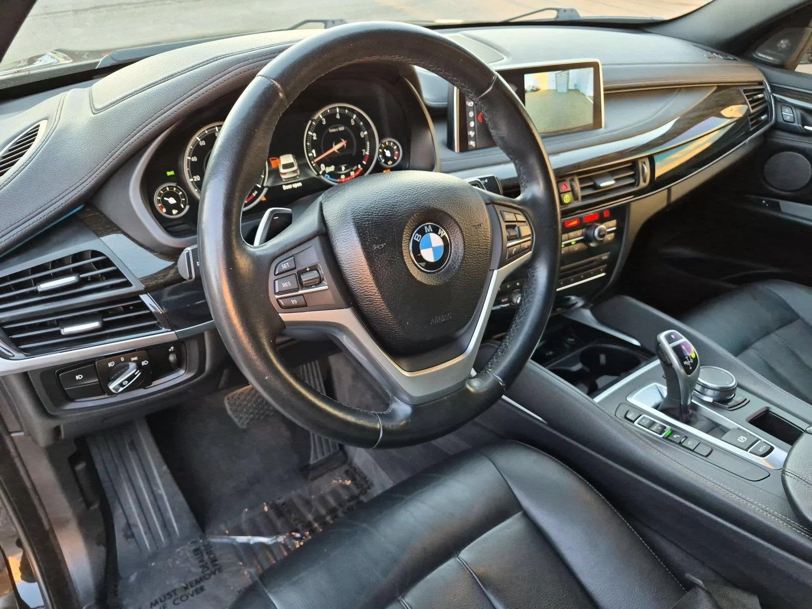 Used 2019 Jet Black BMW sDrive35i image 18
