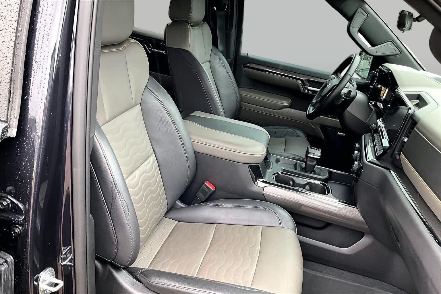 Used 2023 Dark Ash Metallic Chevrolet ZR2 image 7